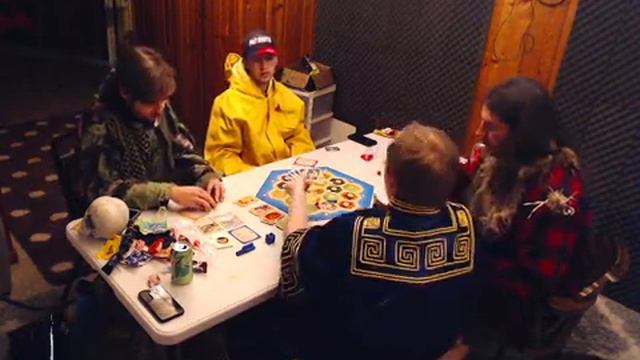 Board Games and Halloween Fun смотреть онлайн