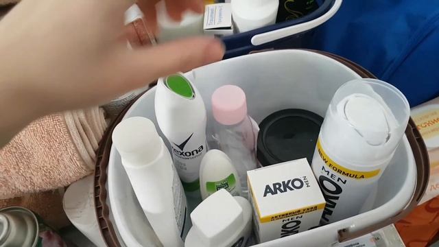 Рум-тур по ванной комнате /Арсений уложил Арину ? / Мои средства по уходу / Минимализм смотреть онлайн