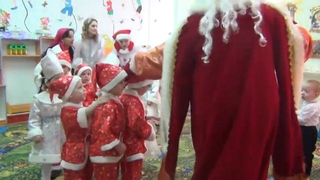Капелька, Лучики, Ручеек, Колокольчик новогодний утренник смотреть онлайн