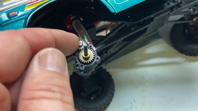 How to shim the portal gears on your mini-crawler. #cr18p #fcx24 #fcx18 #fx118 #evopro смотреть онлайн