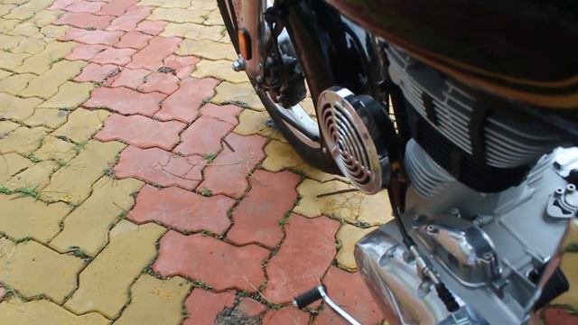 NEW BS6 ROYAL ENFIELD STANDARD 350cc MODIFICATION | MERCEDES ALLOY | PATIALA EXHAUST | #MxK смотреть онлайн