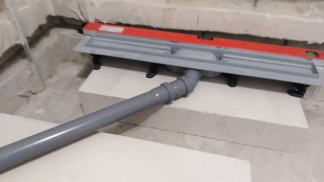 Как сделать душевой поддон своими руками. ЧАСТЬ 1 Установка душевого трапа. смотреть онлайн