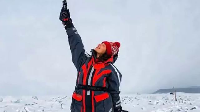 Влад Топалов показал фото с таинственной незнакомкой на отдыхе. Ею оказалась… смотреть онлайн