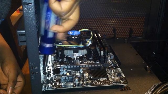 Building A $300 Budget PC | My Timelapse смотреть онлайн