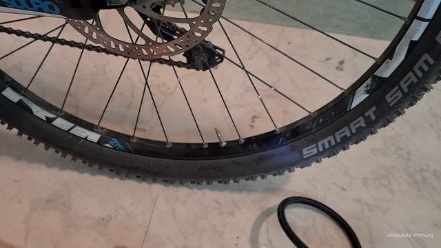 Makita 18V Akku Pumpe Kompressor DMP 180 смотреть онлайн