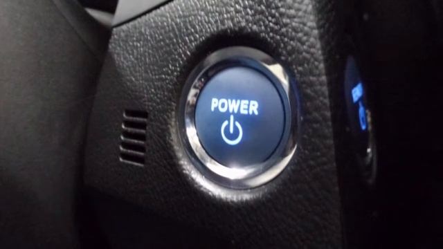 Toyota Auris Touring Sports 1.8 Hybrid Trend Navigatie Safety Sense Lichtsensor Regensensor смотреть онлайн