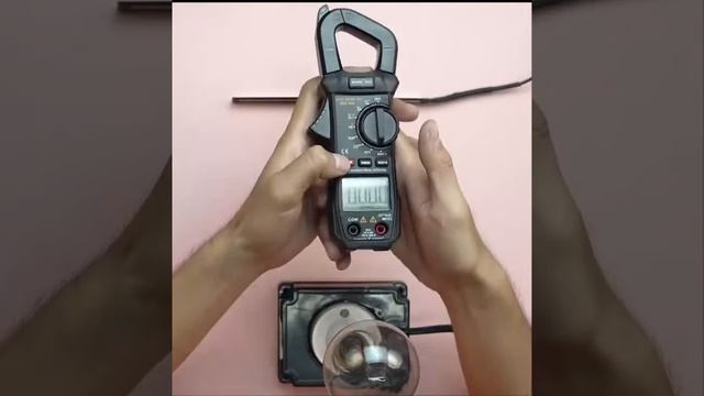 Đồng hồ ampe kìm tự động WinAPEX 8203 смотреть онлайн