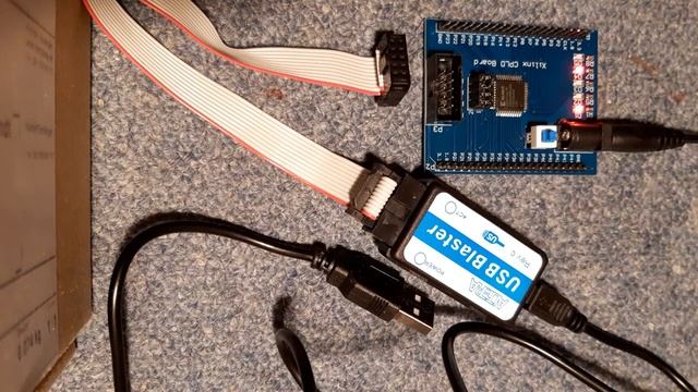 Xilinx XC9572XL CPLD development board, delivery FGPA demo смотреть онлайн
