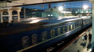 Прибытие ЧС8-063 с поездом №17 Анапа — Киев