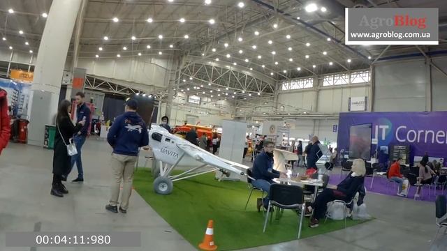 Виставка ІнтерАгро 2020 | Трактор Farmer 10286 | Самохідний оприскувач Капелька У аналог Роса | Плу