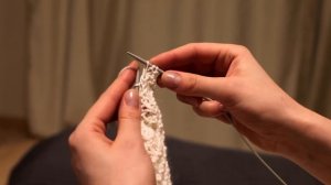 Вяжем спицами плед для ребенка / Плед для новорожденного своими руками