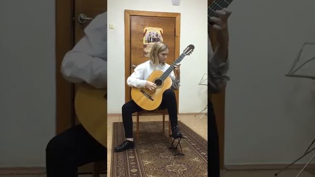 Елисеева Ксения, 5 класс. обр.А.Иванова-Крамского «Я на камушке сижу» смотреть онлайн