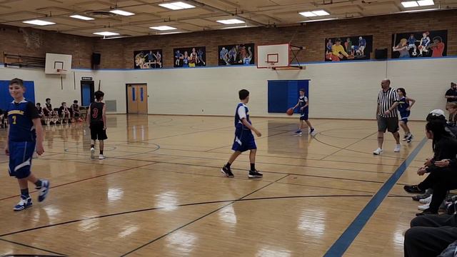 12/15/22 Mt Baker 7th vs Vista 7th. Final: MB-40 / VI-46 смотреть онлайн