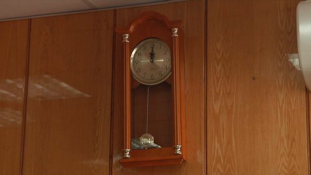 Поздравление главы Караидельского района Айдара Шайдуллина с Международным женским днём. смотреть онлайн
