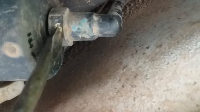 Cómo cambiar filtro de combustible con acoples rápidos смотреть онлайн