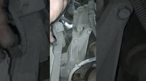 замена датчика коленчатого вала "опель астра j" 2012 года двигатель 1 и 6 турбо.