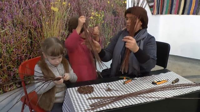 ЛОЗОПЛЕТІННЯ Кошичок смотреть онлайн