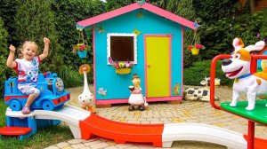 Живые Игрушки у Насти и Детская Площадка