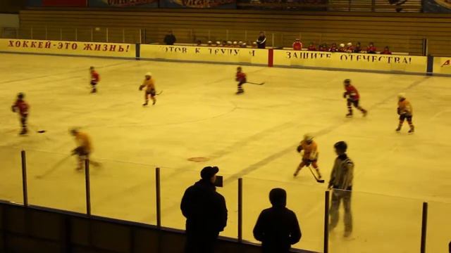 Металлург.Нк 06(1)-Шахтер 06.Кубок осени.2014 смотреть онлайн