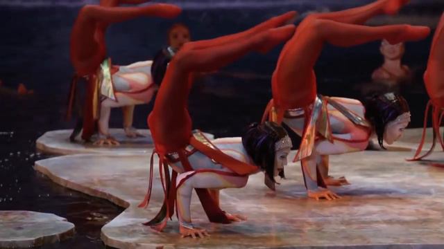 В ночь оглохшую смотреть онлайн