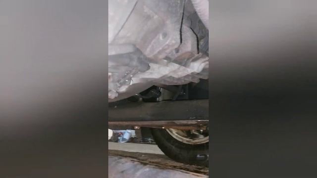 Замена масла МКПП на Форд S MAX 2.0 смотреть онлайн