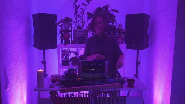 Ecstatic Dance Isolation Edition смотреть онлайн