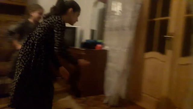 Дети показывают чеченский спектакаль смотреть онлайн