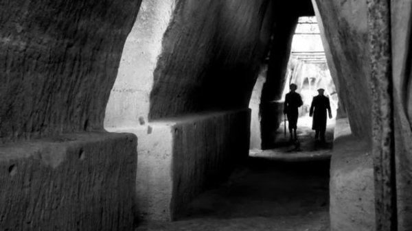 Viaggio in Italia / Ingrid Bergman, 1953, Roberto Rossellini | tuaITALIA