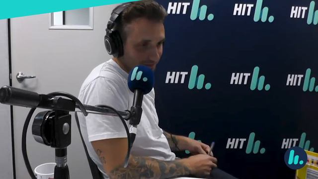 Is this the shortest Time Game guess EVER?! | Carrie & Tommy смотреть онлайн