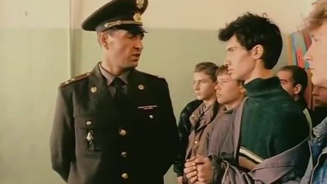 Есть такое слово - надо смотреть онлайн