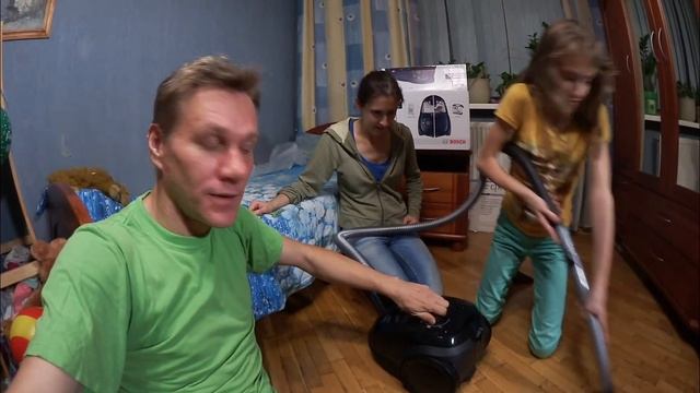 Наш новый пылесос Bosch GL-20 / Купили недорого / Тест дома смотреть онлайн