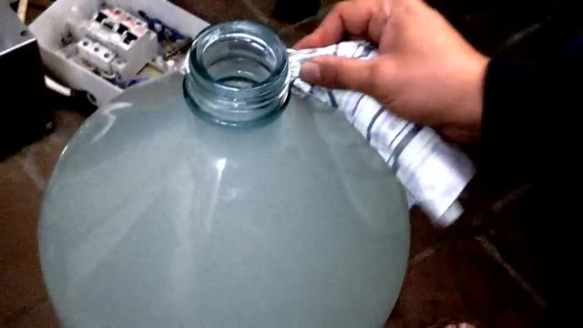 как помыть бутыль внутри 1.mp4 смотреть онлайн
