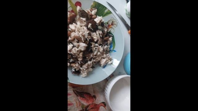 Готовим жульен из подмосковных грибочков. смотреть онлайн