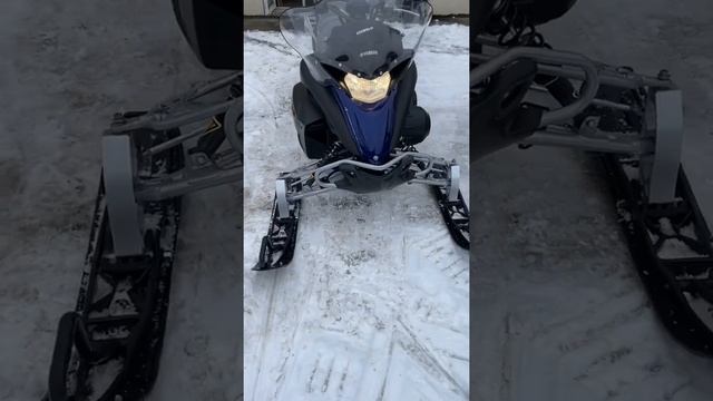Yamaha Venture Multipurpose смотреть онлайн