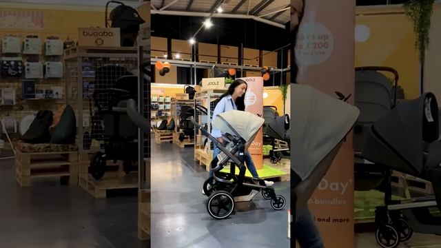 Joolz Day Pushchair Demonstration With Instructions | Direct4baby смотреть онлайн