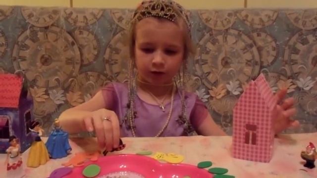 Золушка приходит в гости смотреть онлайн