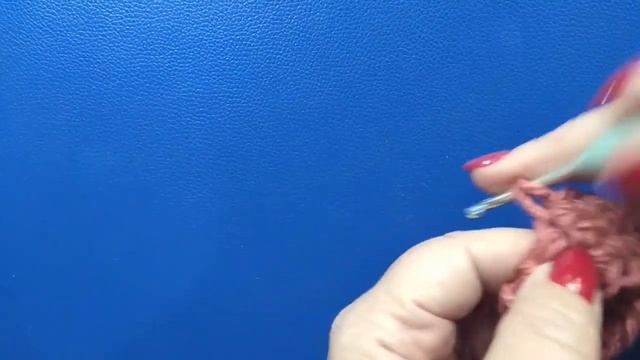 Джемпер крючком и спицами из пряжи Букле смотреть онлайн