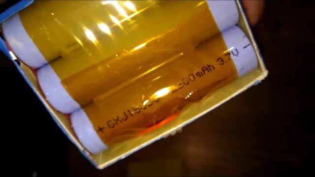 Разбираю аккумуляторную батарею электровелосипеда ARCHOS смотреть онлайн