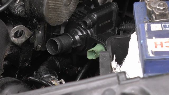 Thermostat Housing Change. '03. 1.4 TDCi. UK Fusion. смотреть онлайн