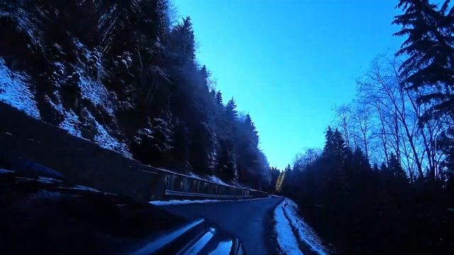 Украина. Окончание приключений на Западной Украине. Водопад. Медведи. Озеро Синевир. смотреть онлайн