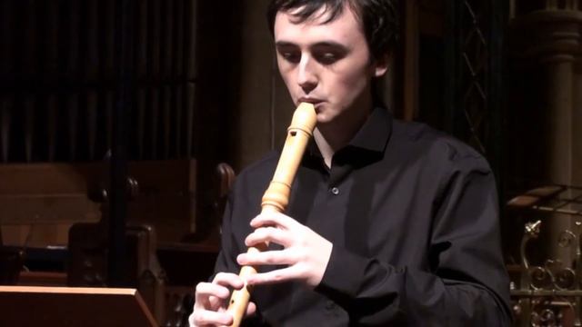 Philip Mizen performs Zahnhausen: Musica Inquieta смотреть онлайн