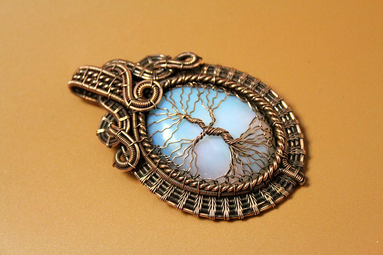 Кулоны ручной работы "Дерево жизни" из проволоки и камня. Валерий Воробьев. Мастерская Рукодел смотреть онлайн