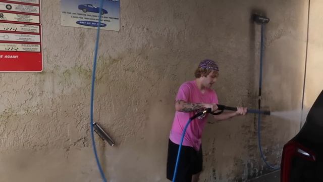 DIY FRAT CAR WASH смотреть онлайн