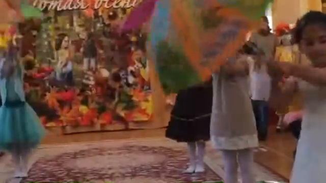 Золотая осень Танец Марьяшки смотреть онлайн