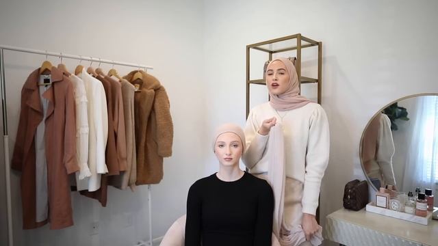 Everyday Hijab Tutorial & How I Do My Underscarf! смотреть онлайн