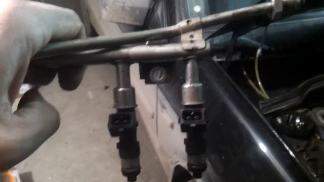 ВАЗ 2114 ЭиРСР (17). Как самому почистить форсунки!Все нюансы!!!! смотреть онлайн