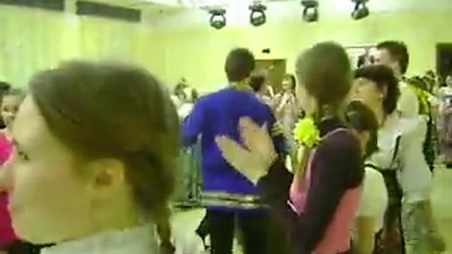 190.AVI 17.04.2012-ДДН Ижевск вечер русских и удм танцев-Дуняша смотреть онлайн