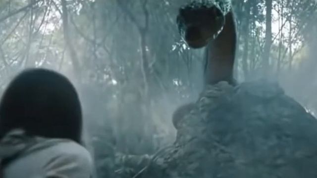 Anaconda Destroyed By Men In Forest - Movie Clip смотреть онлайн