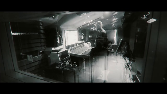 Tony Tonite и Slovetskii - Камуфляж