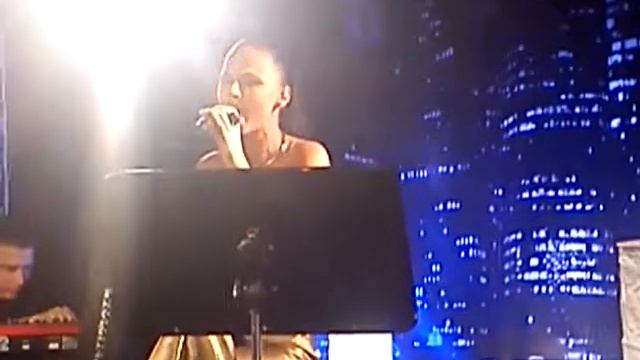 Péter Szabó Szilvia 2013.07.11--Soha ne mond смотреть онлайн